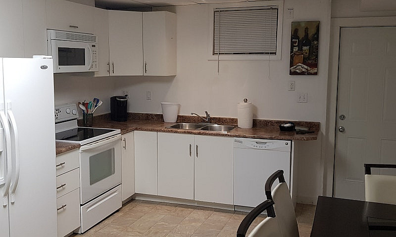 2 Bedroom 1600 Sq Ft...
