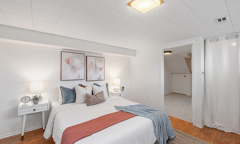Spacious 1 Bedroom B...