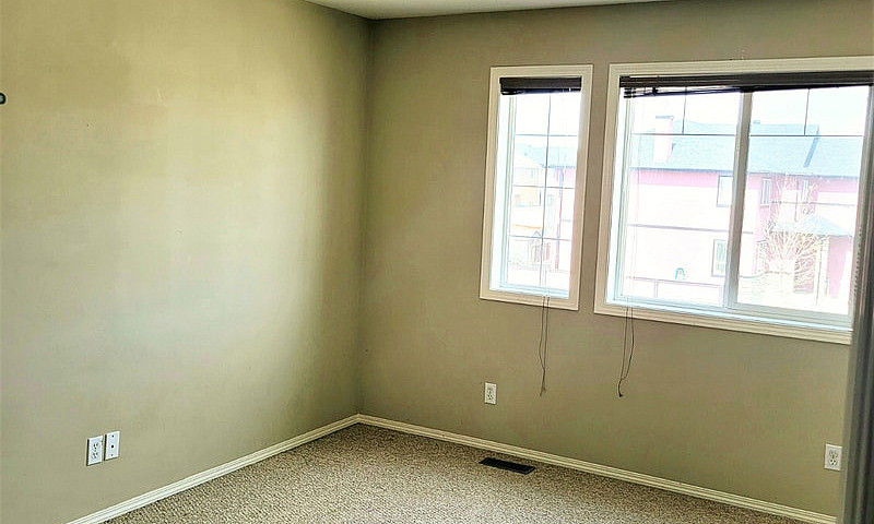 House For Rent In Sa...