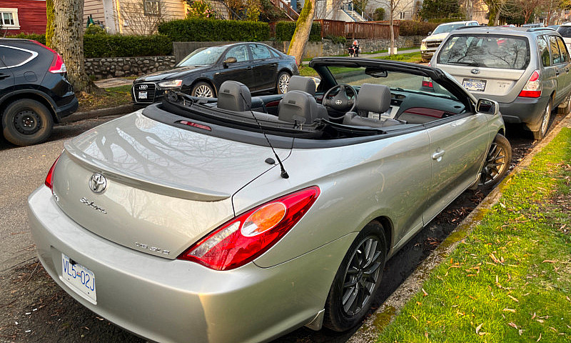 Toyota Solara Conver...