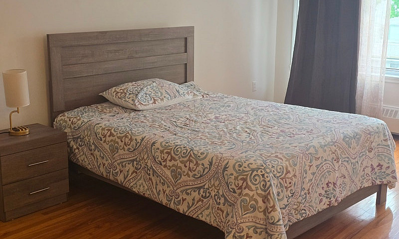 Chambre Privée À Lou...