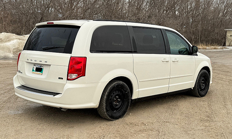 2012 Dodge Grand Car...
