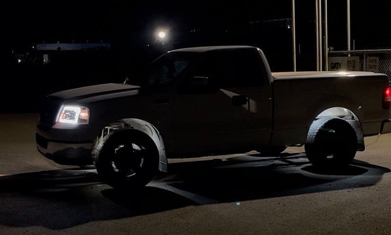 2005 Ford F150...