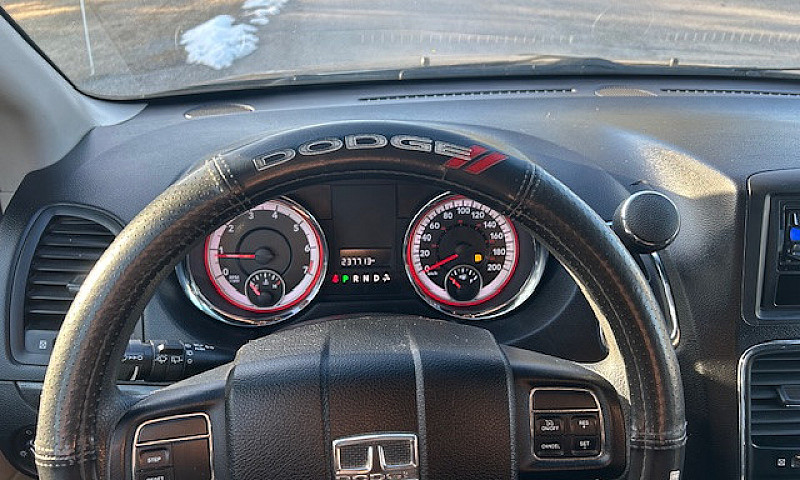 2012 Dodge Grand Car...