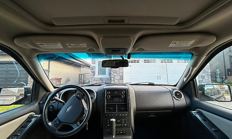 2009 Ford Explorer S...