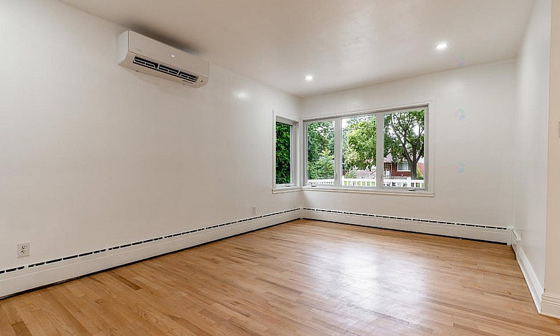 $629,900 - Bungalow ...