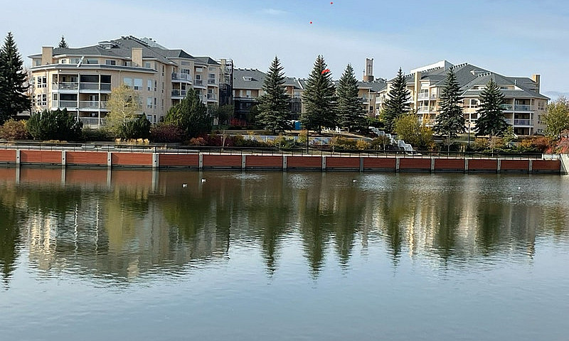 2 Bed 2 Bath Condo...