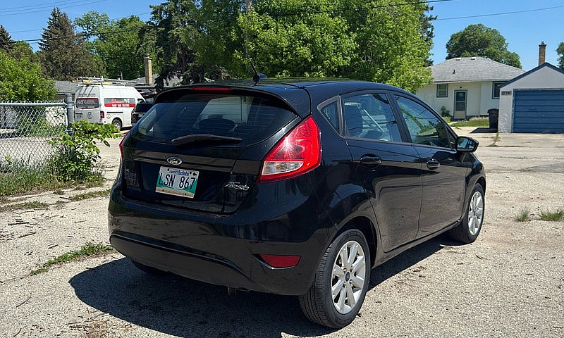 2013 Ford Fiesta...