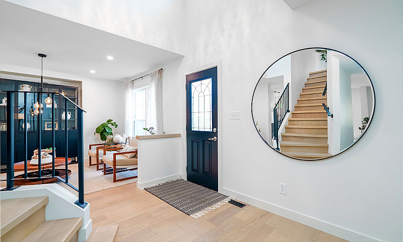 New Listing In River...
