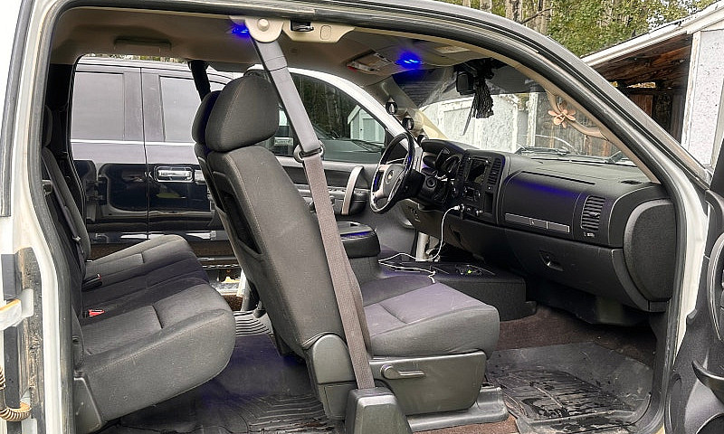 2013 Chev 2500Hd...