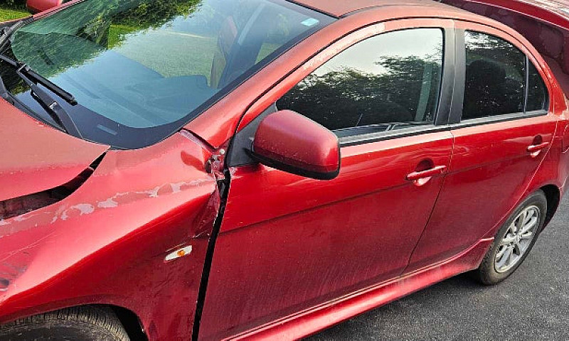 Mitsubishi Lancer 20...