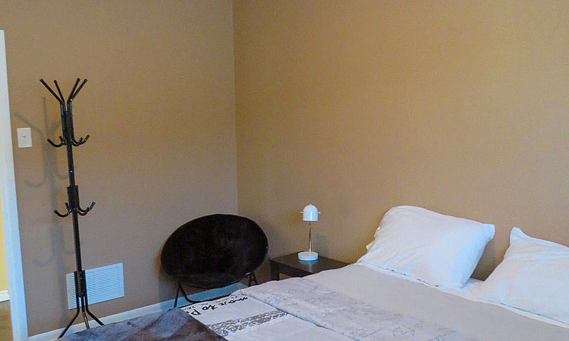 1Br,Cozy/Upstairs Ap...