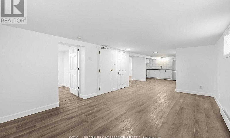 Renovated Bright Low...