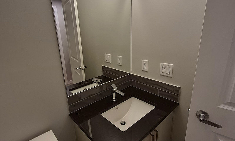 2 Bedroom Basement F...