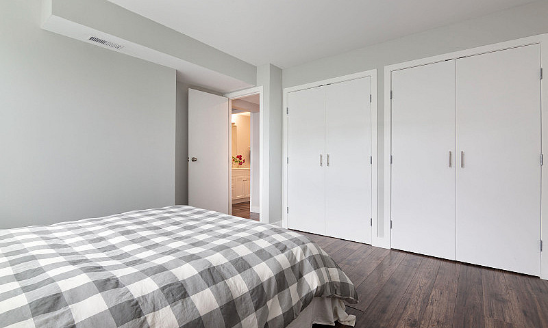 Spacious 2 Bedroom, ...