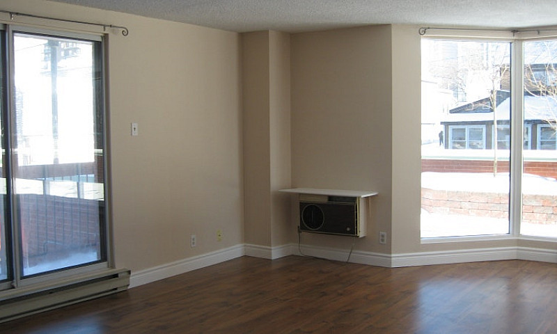 240 Maisonneuve – Gr...