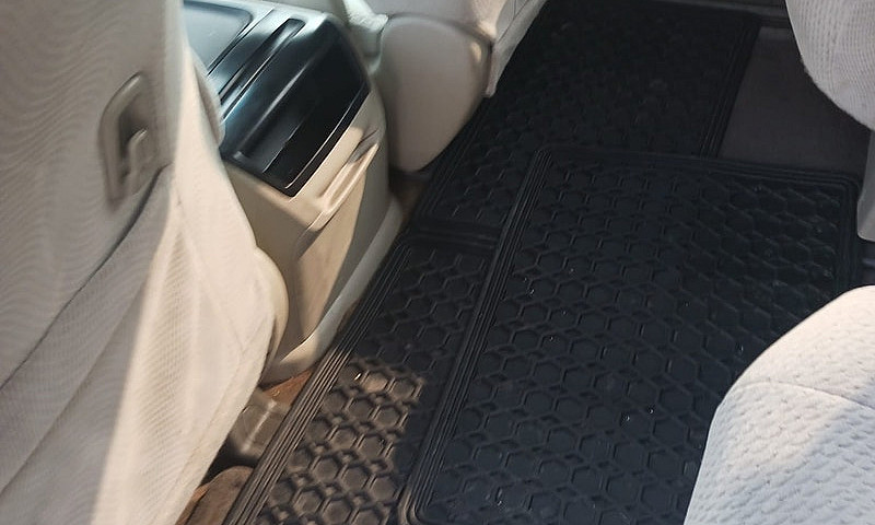  2012 Toyota Sienna ...