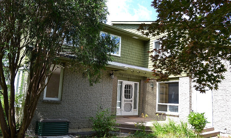 A 3-Bedroom House Cl...