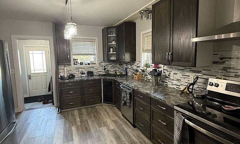 House For Sale In Ed...