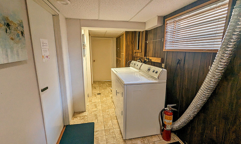  Furnished 1-Bed Pri...