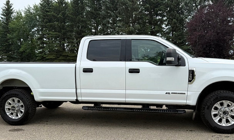 2021 Ford F350 Xlt C...