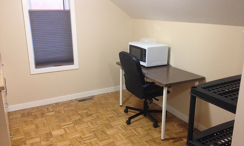 Attic Suite, Furnish...