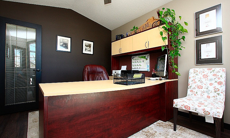 3 Bedroom Bunglaow F...