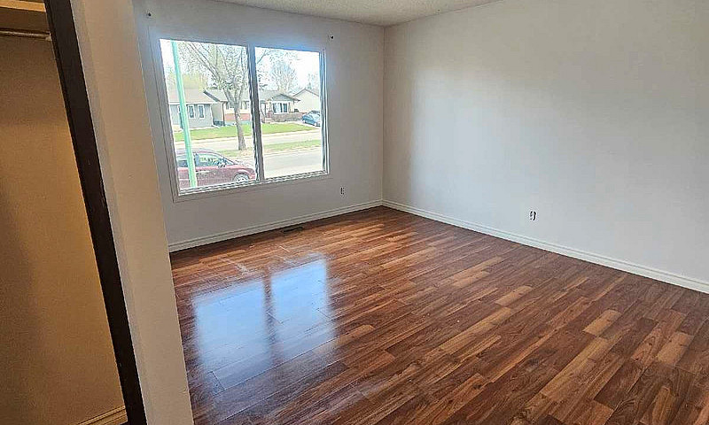 3 Bedroom 1 Bathroom...