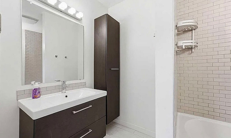 ✨ Stunning Renovated...