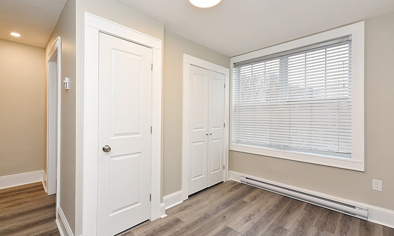 One Month Free Rent:...