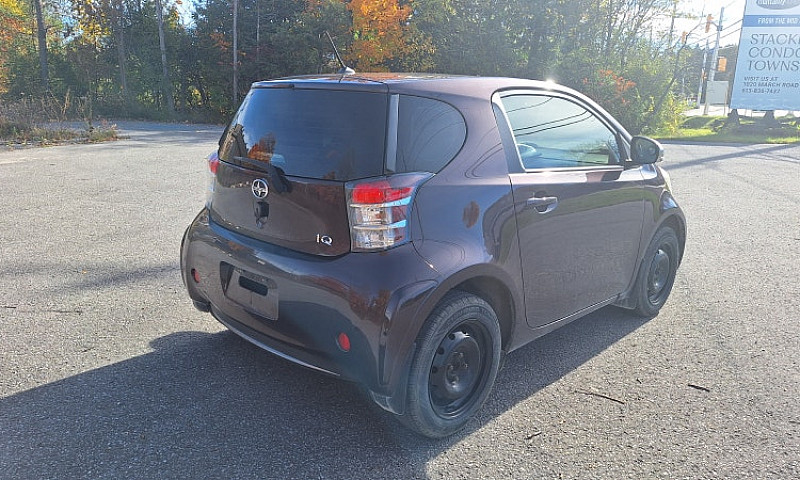 2012 Scion Iq...