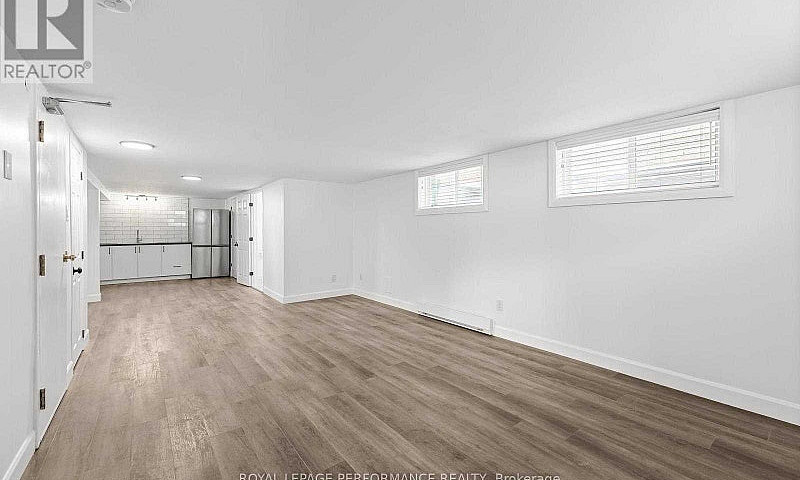 Renovated Bright Low...