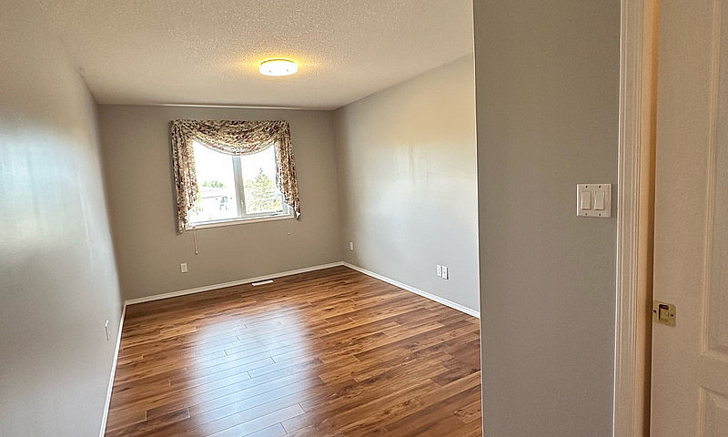 2 Beds 2Baths - Apar...