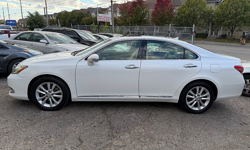 2010 Lexus Es 350. U...