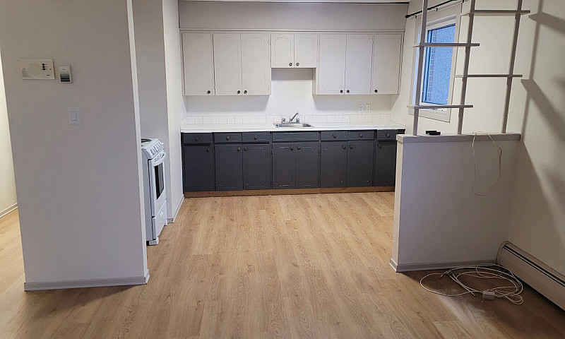 Beautiful 1 Bedroom ...