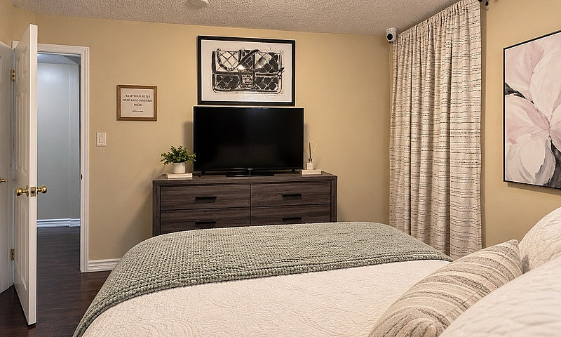 Basement For Rent (M...