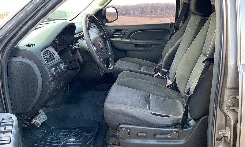 2011 Chevrolet Subur...