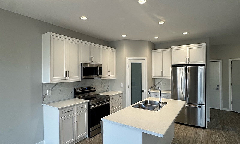 4Bdr 3.5 Bath House ...