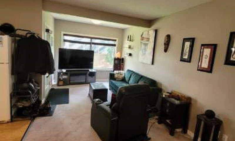 Beautiful 2 Bedroom ...