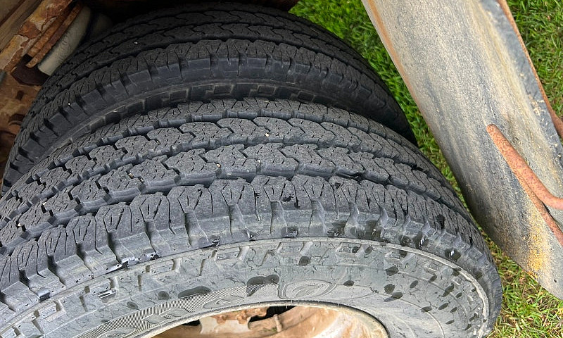 2004 Ford F350 Super...