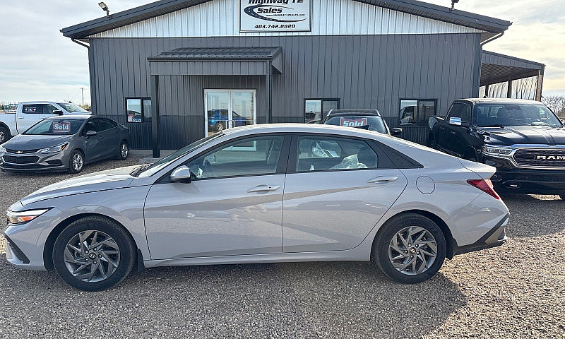 2024 Hyundai Elantra...