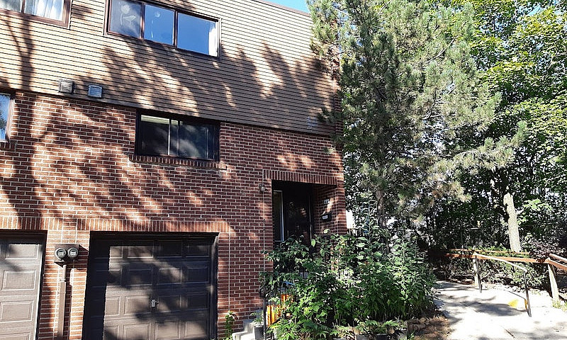 North York 3-Bedroom...