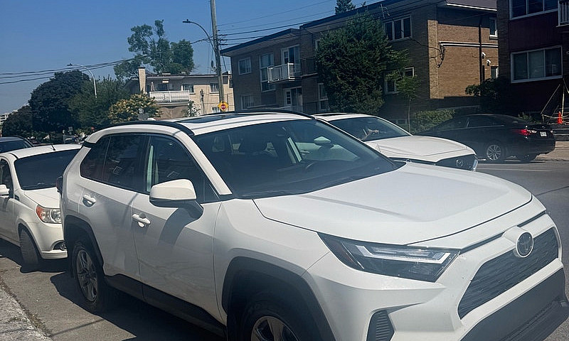 Toyota Rav4 ...