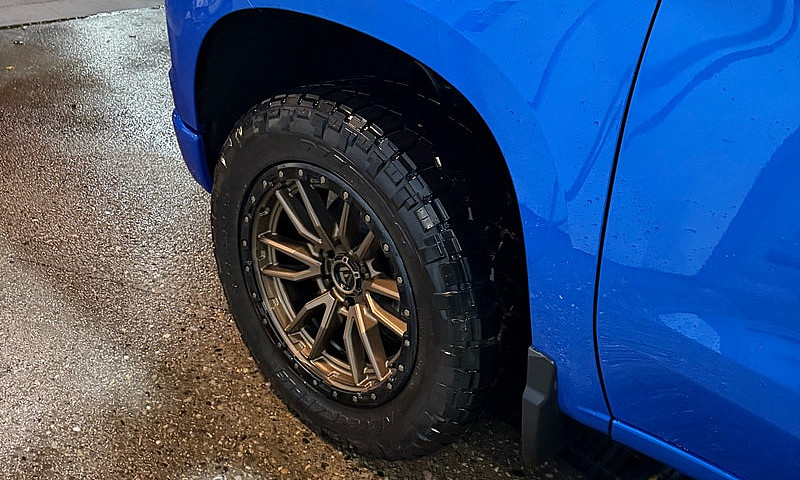 2025 Silverado Rst 5...