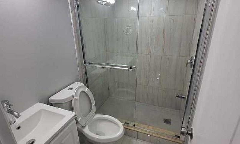 2 Bedroom 2 Washroom...