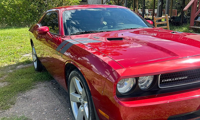 Dodge Challenger R/T...