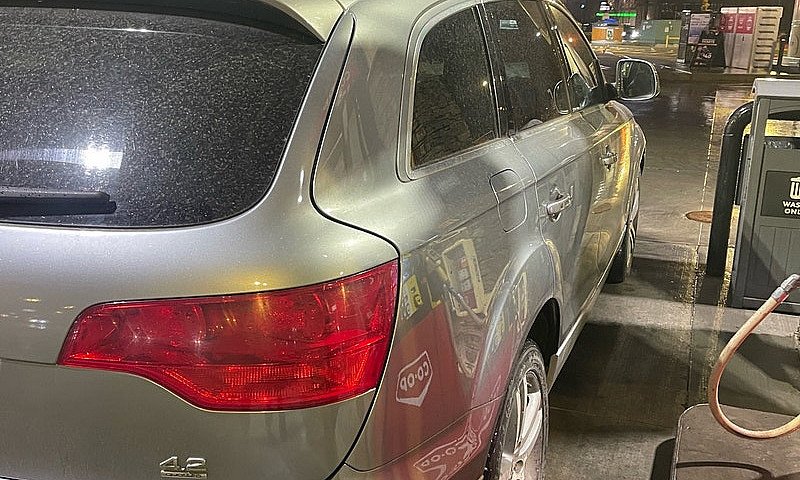 2007 Audi Q7 4.2L V8...