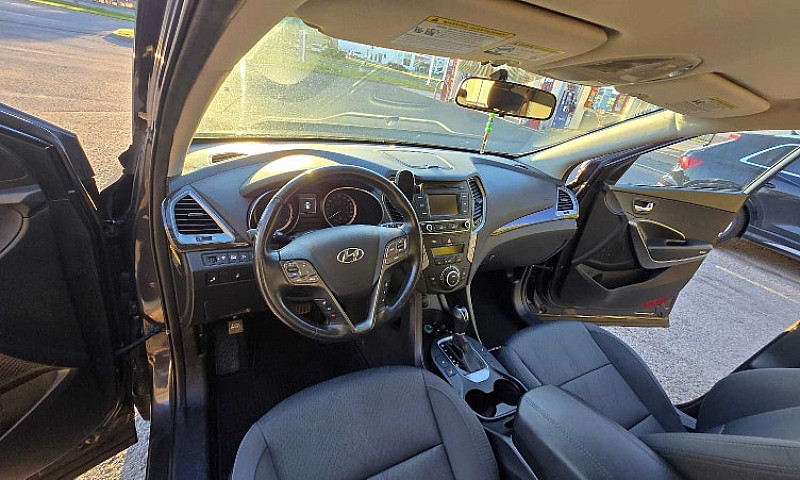 2017 Hyundai Santa F...