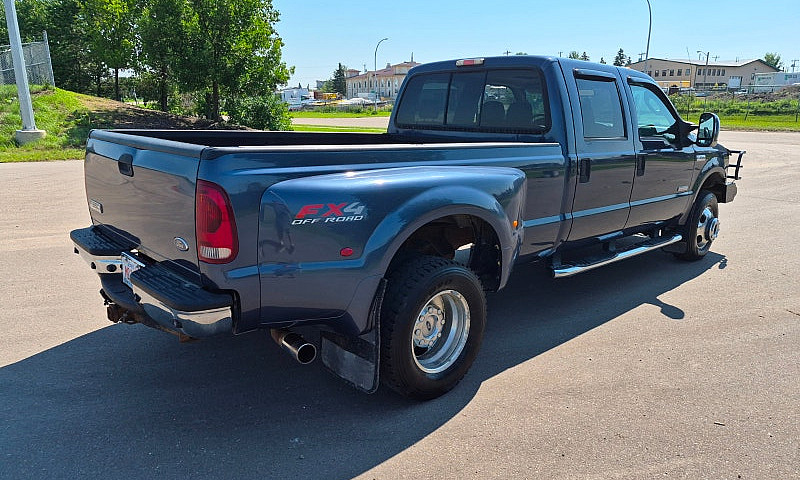2007 Ford F350 Duall...