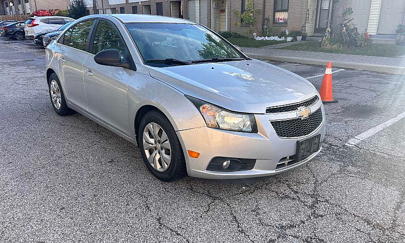 2012 Chevrolet Cruz ...